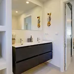 Apartment Alejandra - Gerenoveerd Direct Aan Zee
