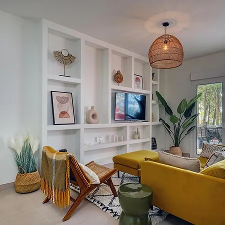 Apartment Alejandra - Gerenoveerd Direct Aan Zee Estepona