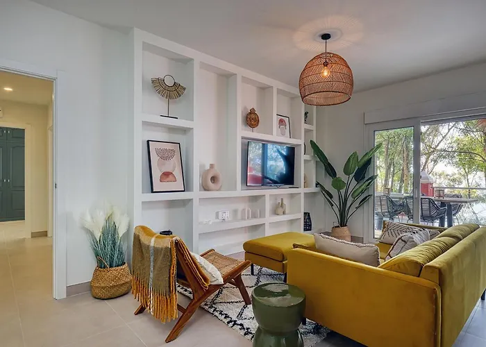 Apartment Alejandra - Gerenoveerd Direct Aan Zee Estepona