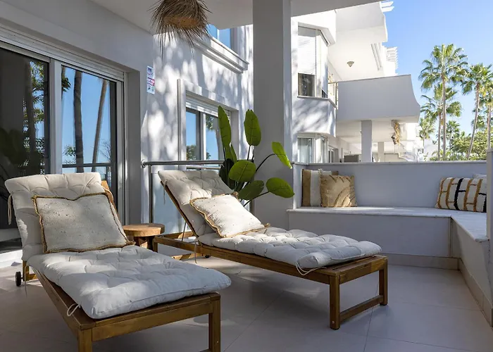 Alejandra - Gerenoveerd Direct Aan Zee *