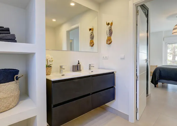 Apartamento Alejandra - Gerenoveerd Direct Aan Zee