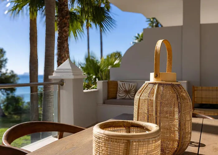 Apartment Alejandra - Gerenoveerd Direct Aan Zee Estepona