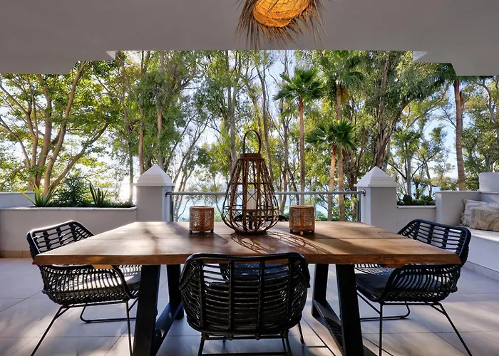 Apartment Alejandra - Gerenoveerd Direct Aan Zee *